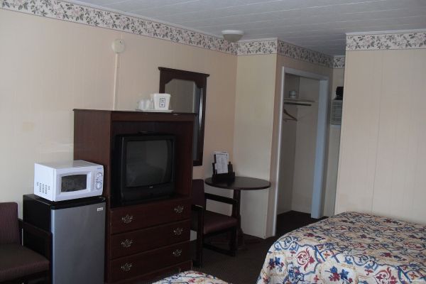 BUDGET INN (Mifflintown)